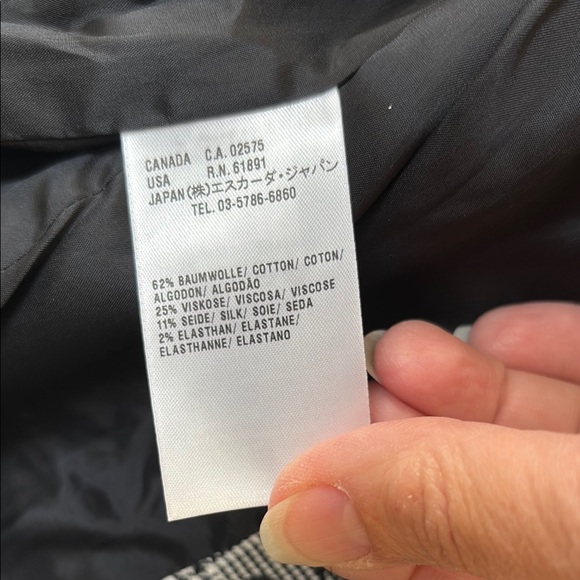 Escada Black & Gray Floral Blazer with 2 Button Front - Picture 11 of 16